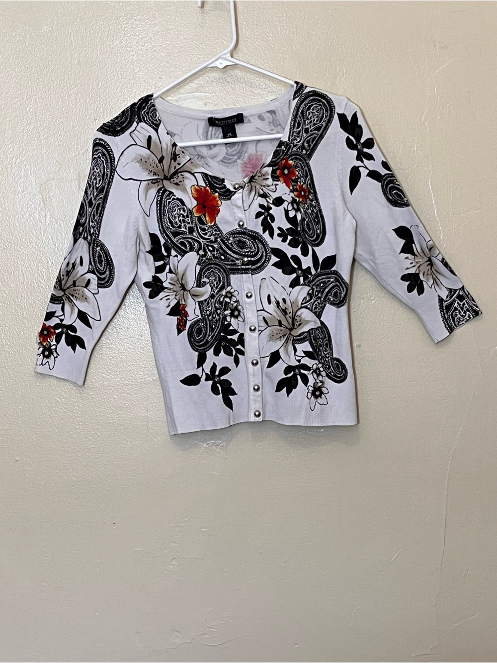 Button-Front Floral Paisley Women's Top - White with Black & Red Accents